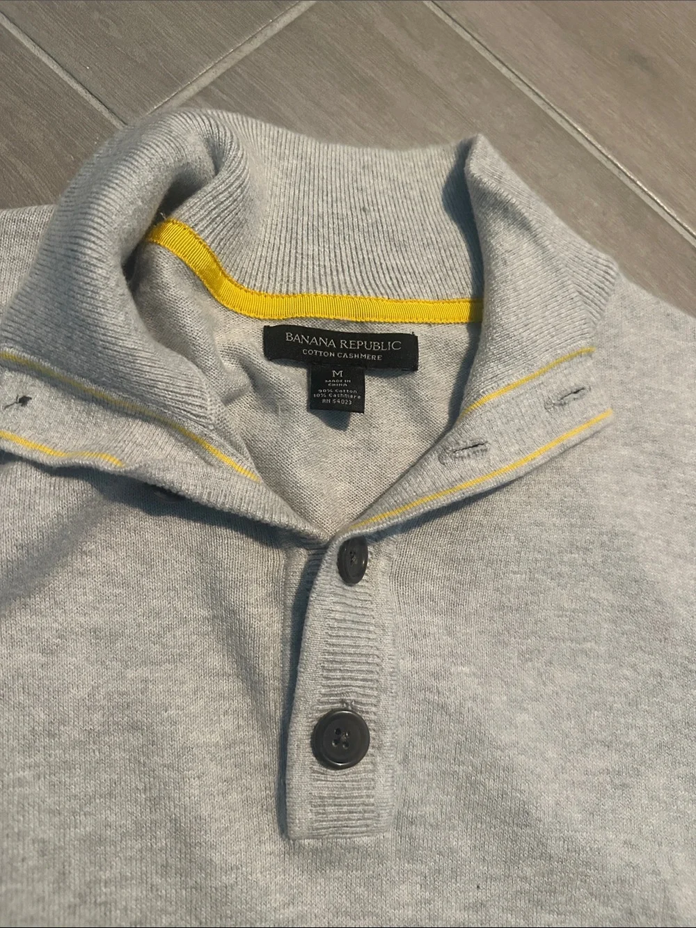 Banana Republic br light